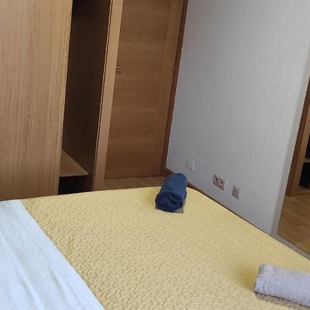 Apartmán Tin Apt Lugo Exteriér fotografie