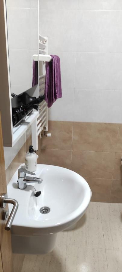 Apartmán Tin Apt Lugo Exteriér fotografie