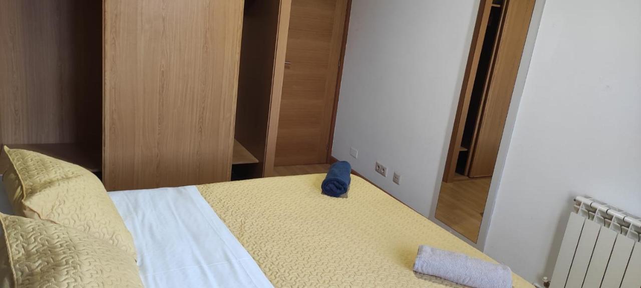 Apartmán Tin Apt Lugo Exteriér fotografie